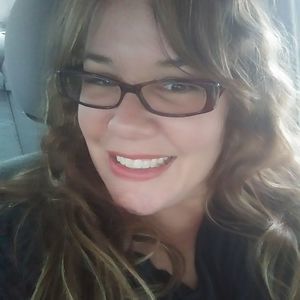 Meet your Posher, Tania